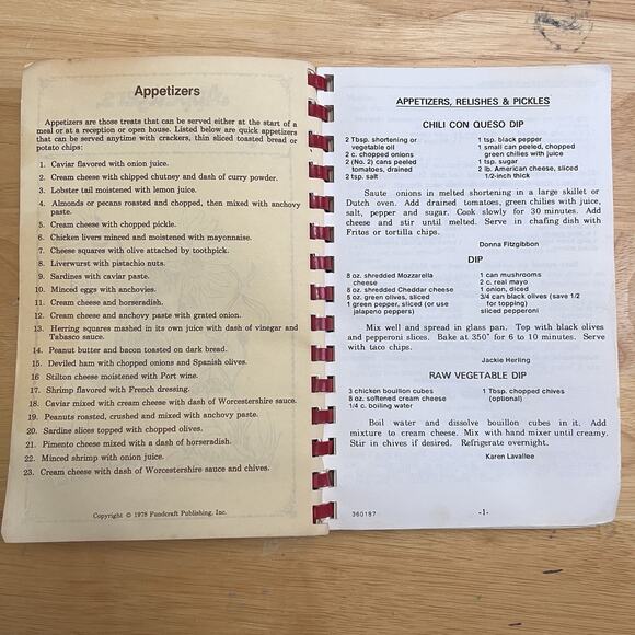 Vintage 1988 Kitchen Goals Madison Patriots Hockey Moms Cookbook Madison WI - Picture 4 of 10